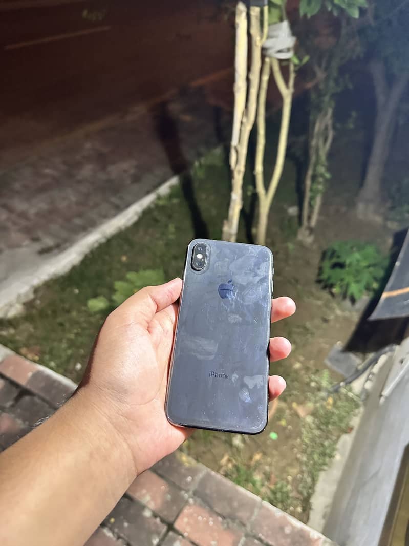 Apple iPhone X 1