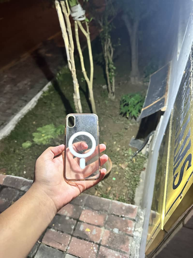 Apple iPhone X 3