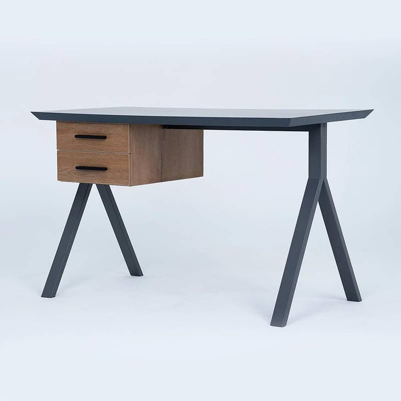 study table 0