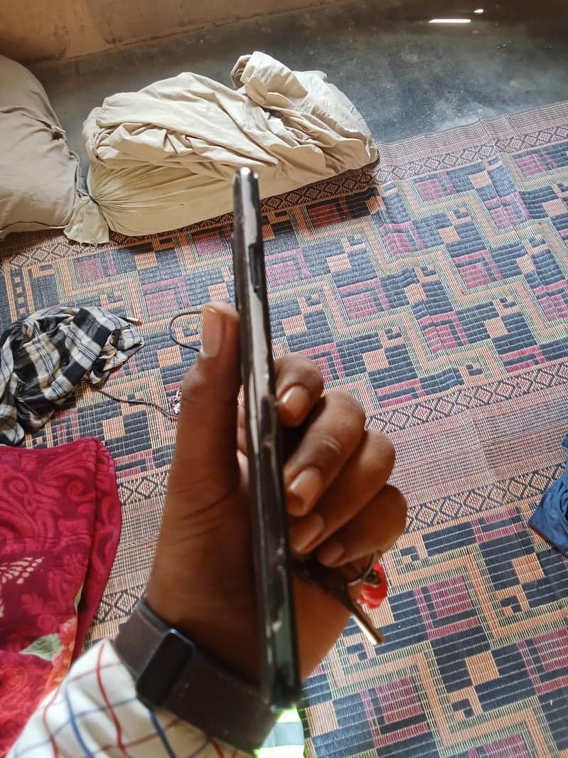 Tecno Camon 16 5