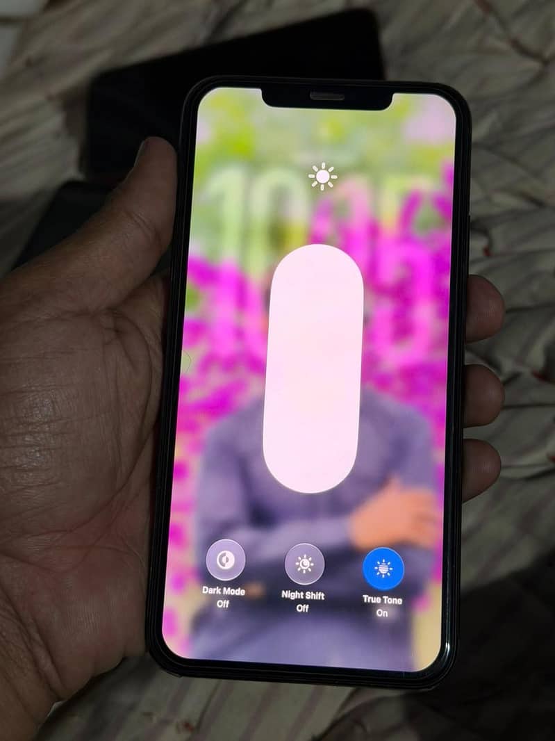 Apple iPhone 11 Pro Max 1
