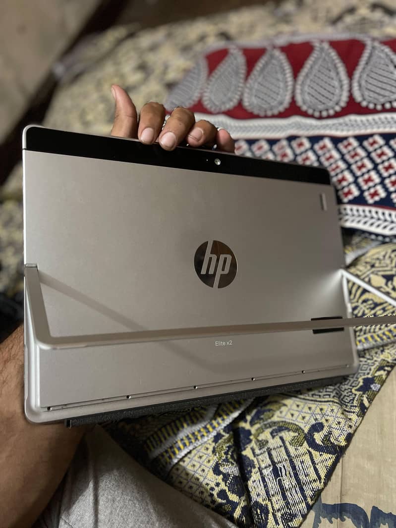 HP Elite X2 2