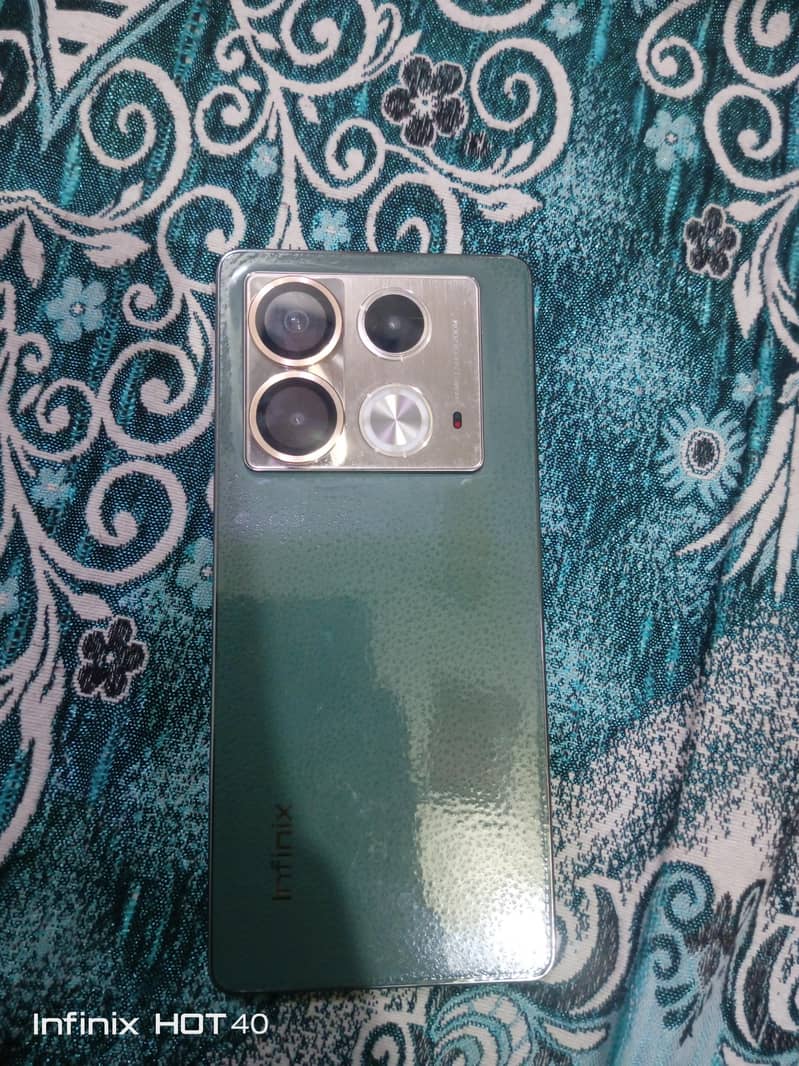 Infinix Note 40 1