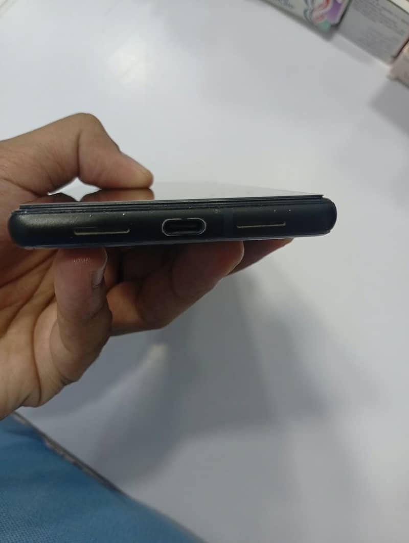 Google Pixel 6 5