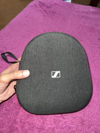 Sennheiser Momentum 4 Wireless M4AEBT