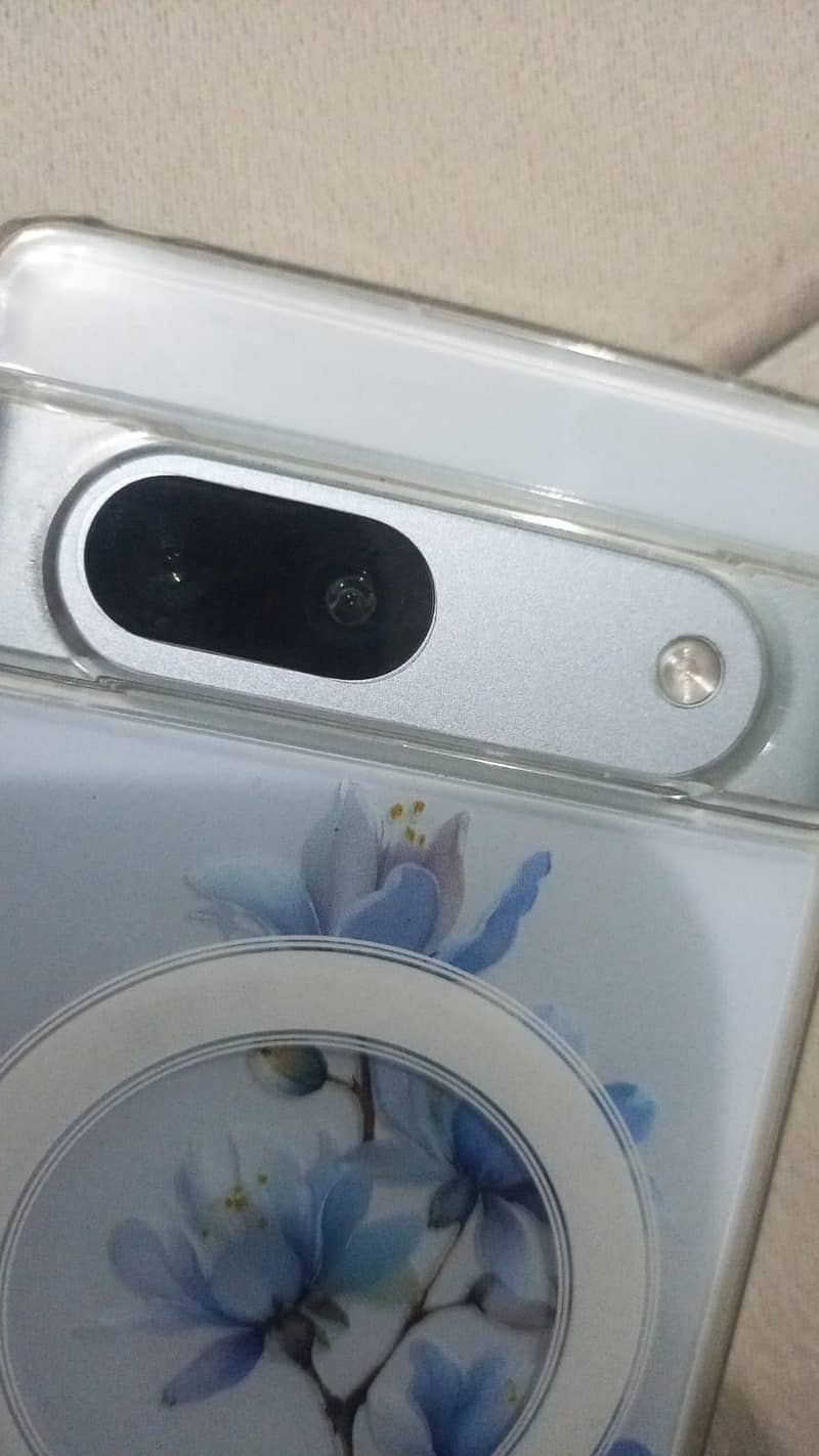 Google Pixel 7a 1