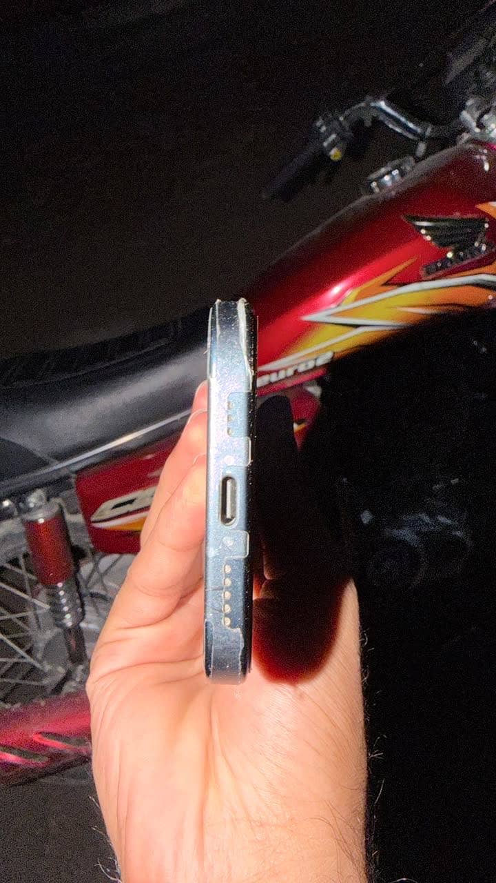 Apple iPhone 15 MDM 3