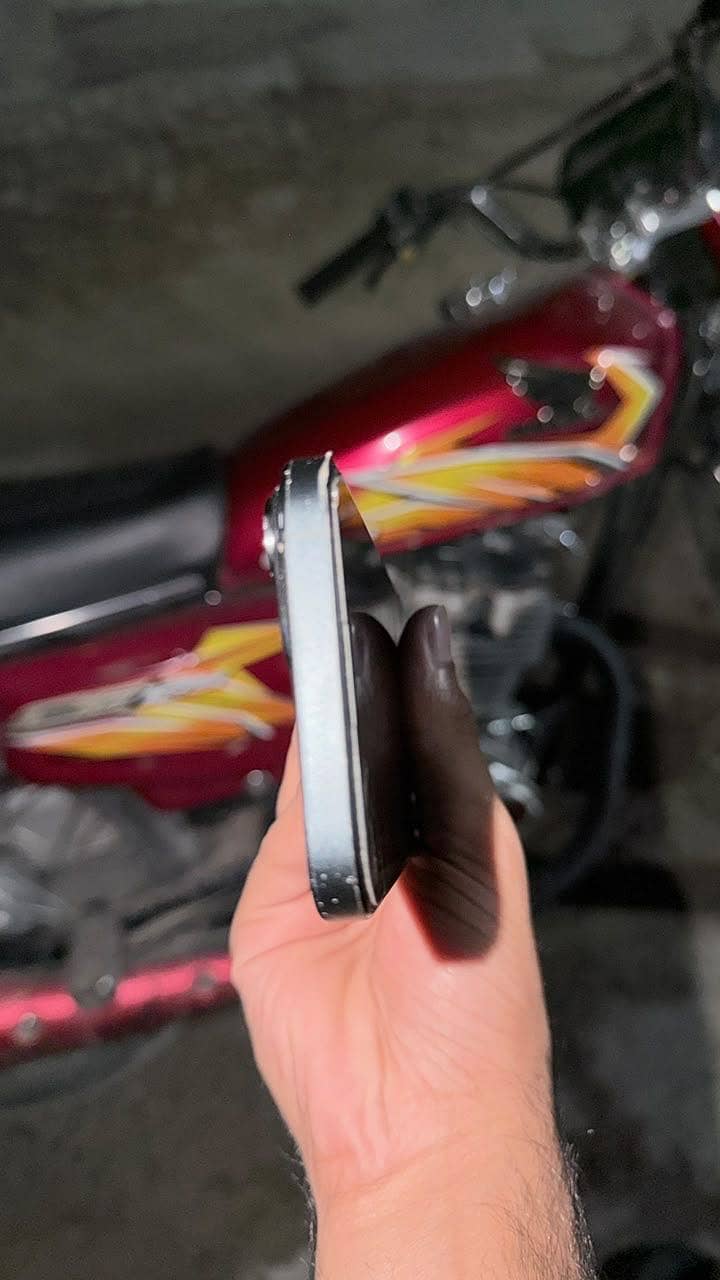 Apple iPhone 15 MDM 6