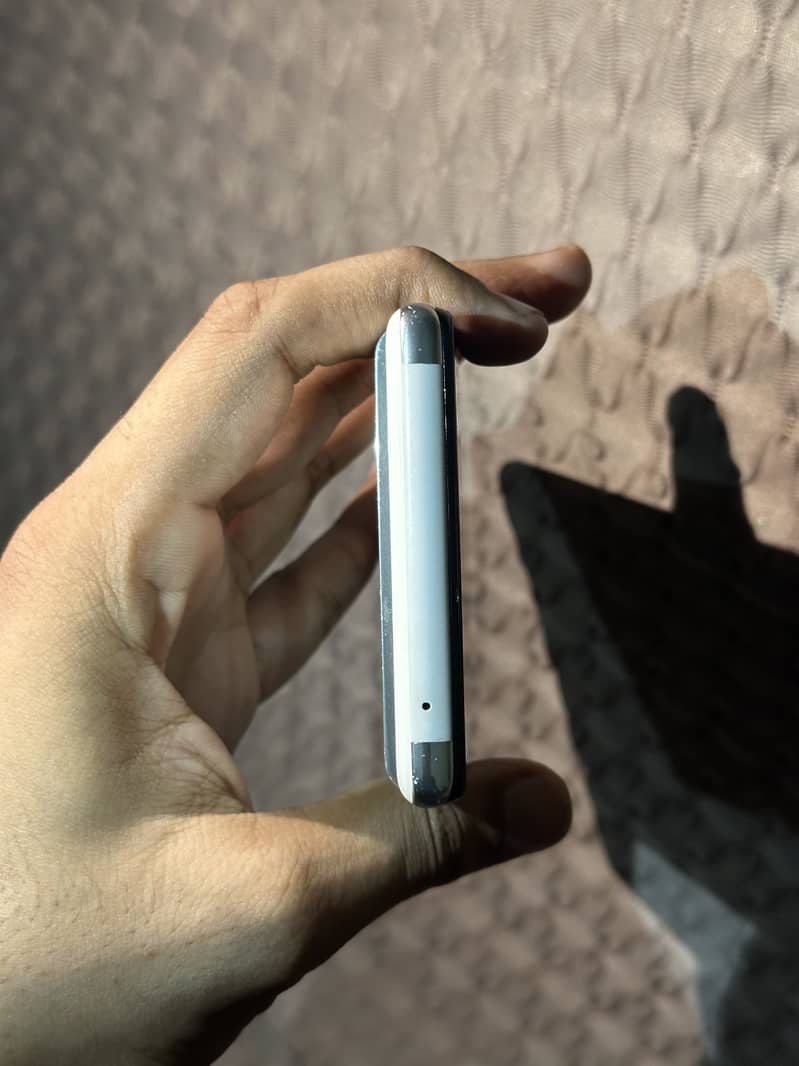 Google Pixel 6 Pro 2
