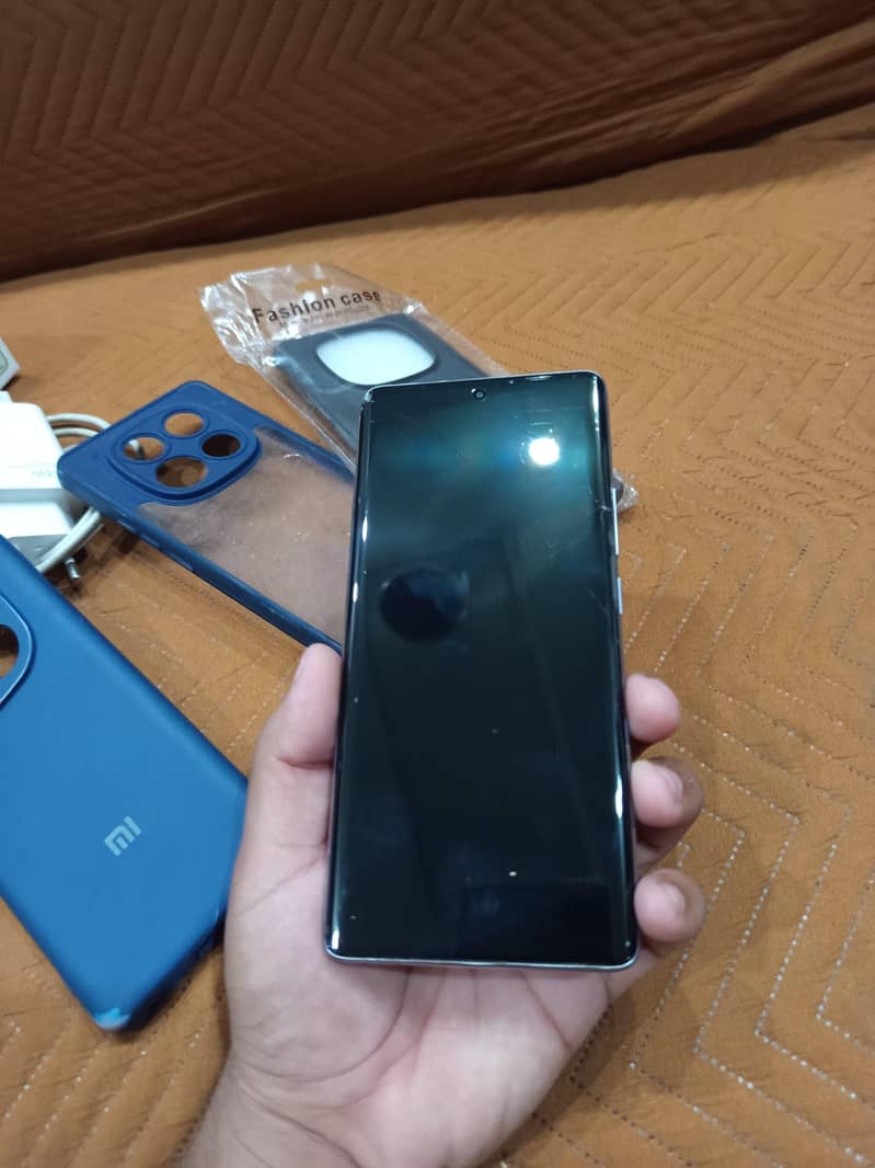 Xiaomi Redmi Note 14 Pro 6
