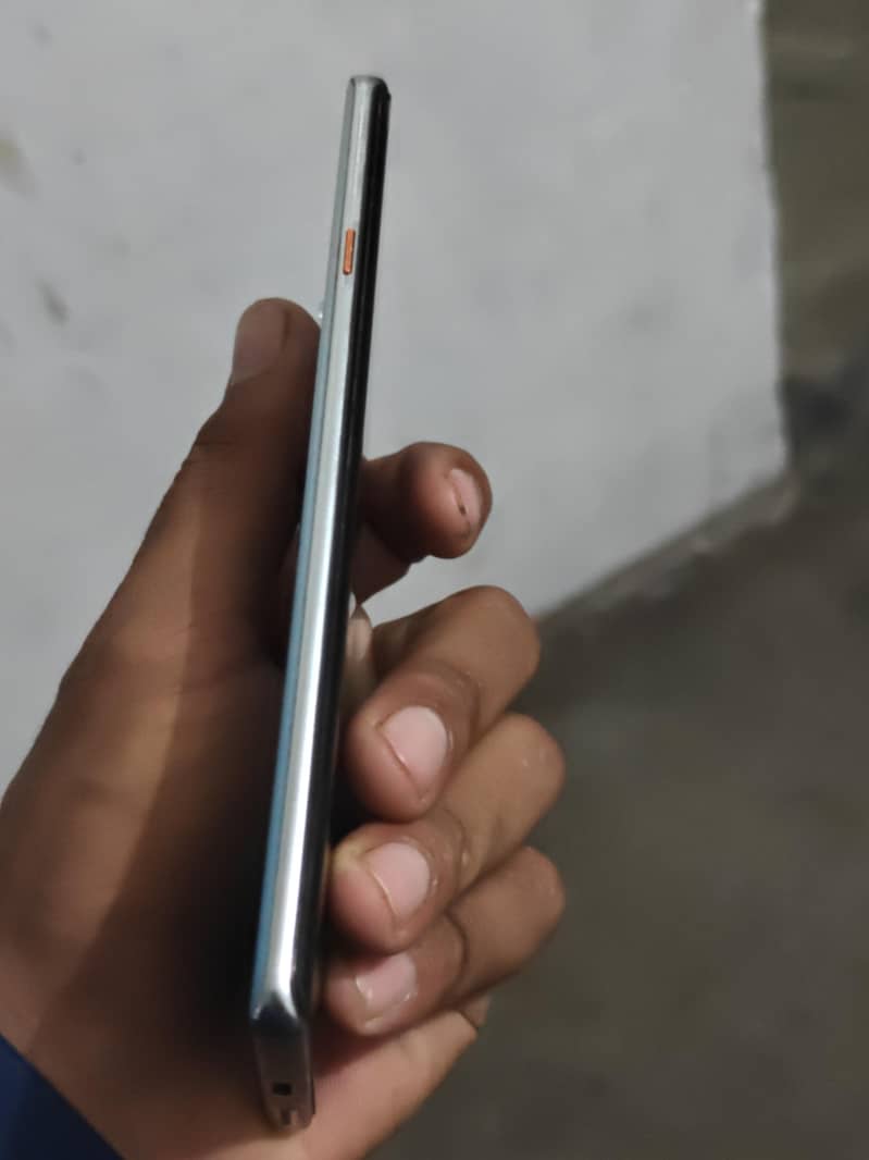 Tecno CAMON 40 Pro 3