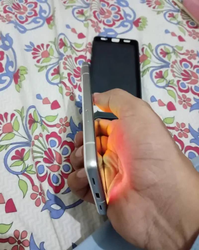 Google Pixel 7a 3