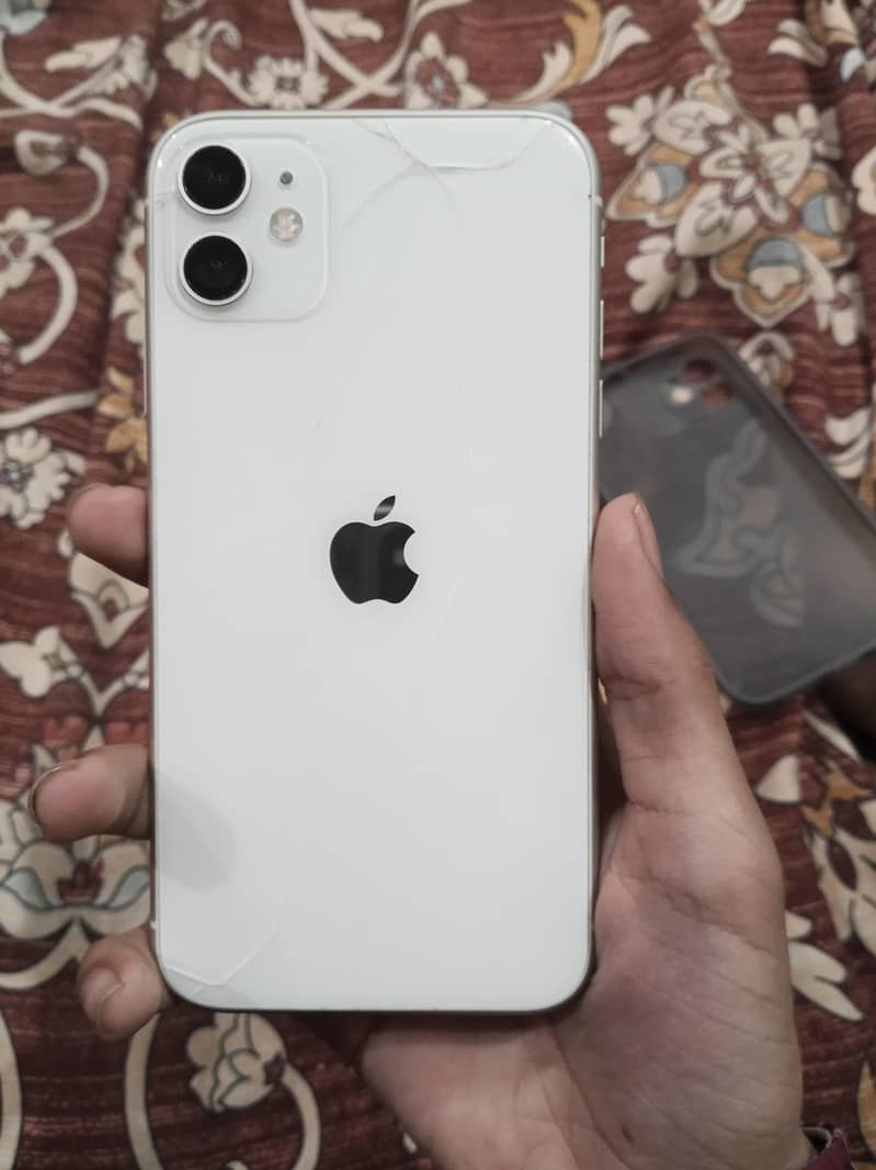Apple iPhone 11 0