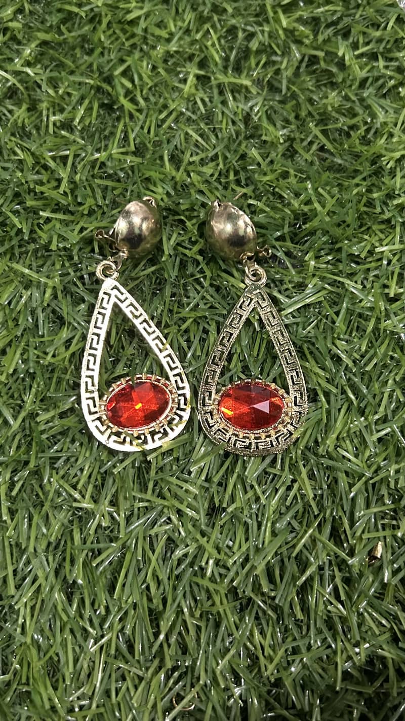 Earrings 5