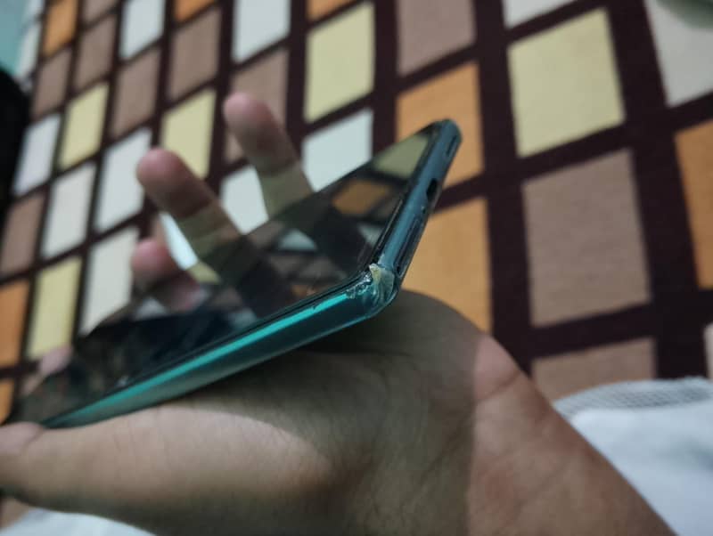 Tecno CAMON 40 8