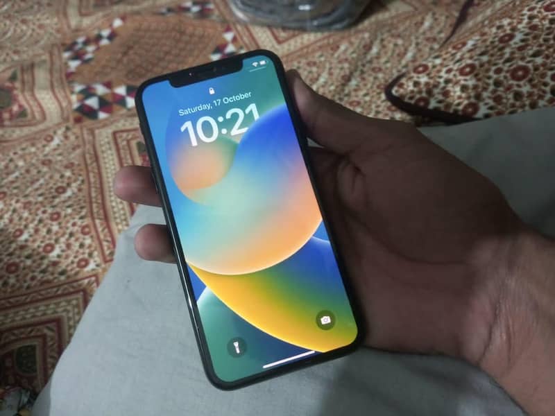 Apple iPhone X 0