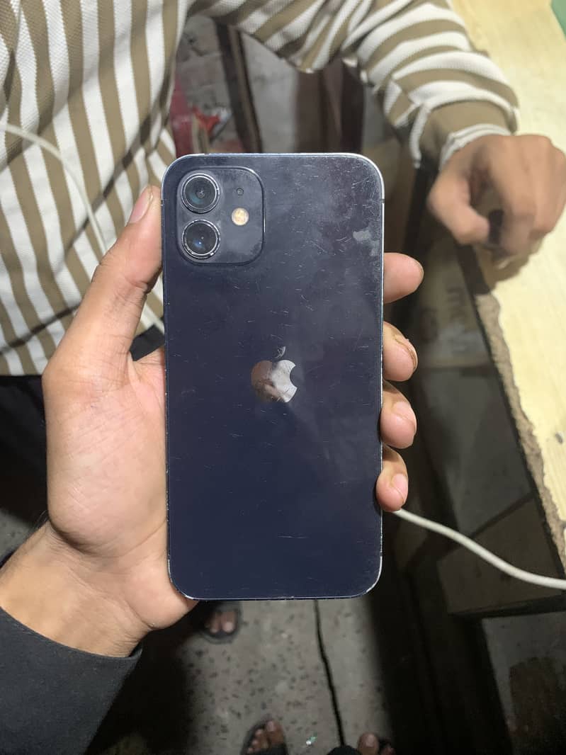 Apple iPhone 12 0
