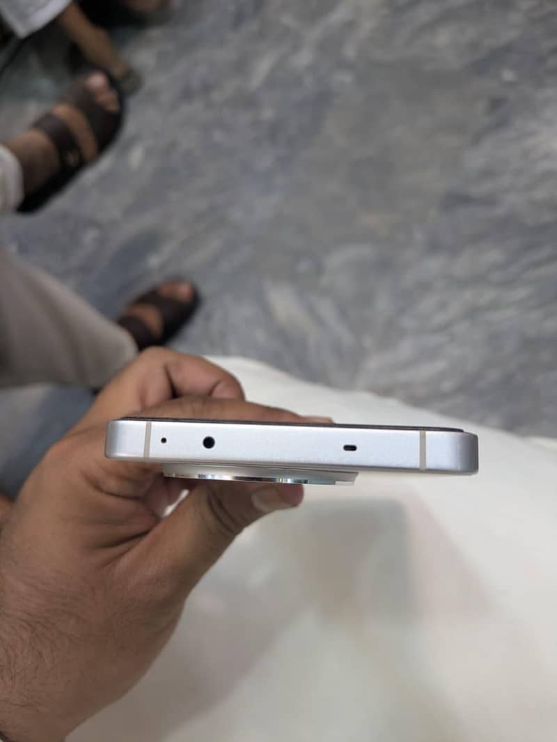 One Plus 13R 3
