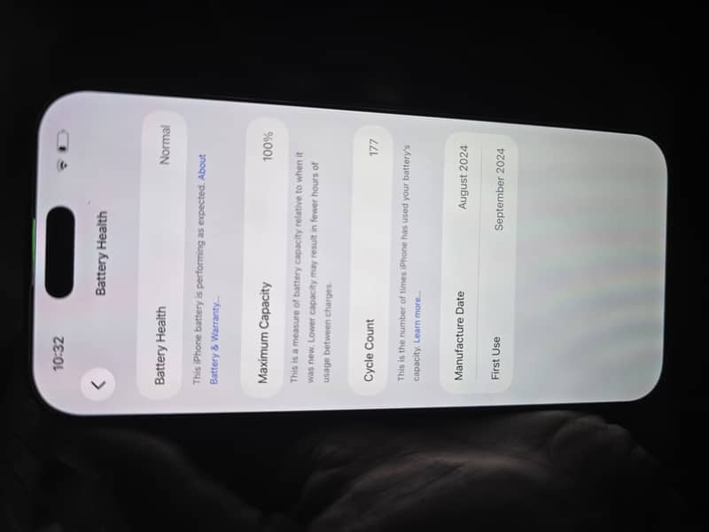 Iphone 16 pro max 3