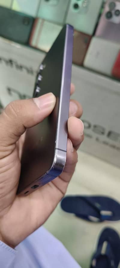 Samsung Mobile S24