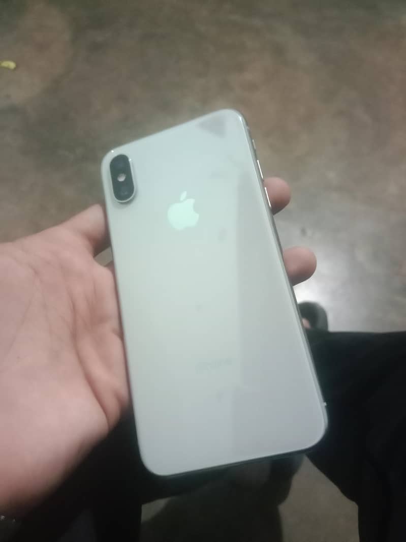 Apple iPhone XS 1