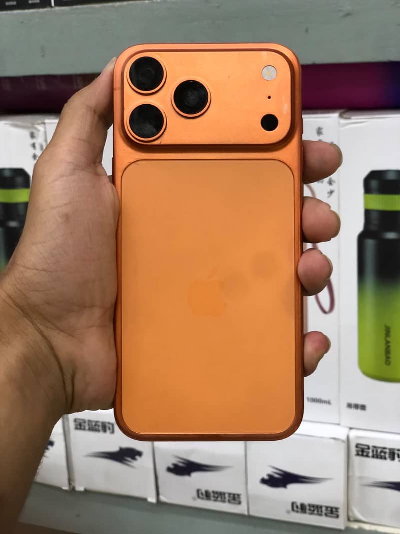 Apple iPhone 17 Pro Max dummy 12
