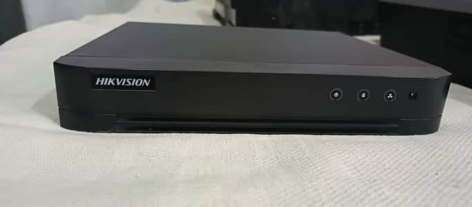 HDD 2TB 3Pcs and Hikvision DVR for sale 16 Chanel