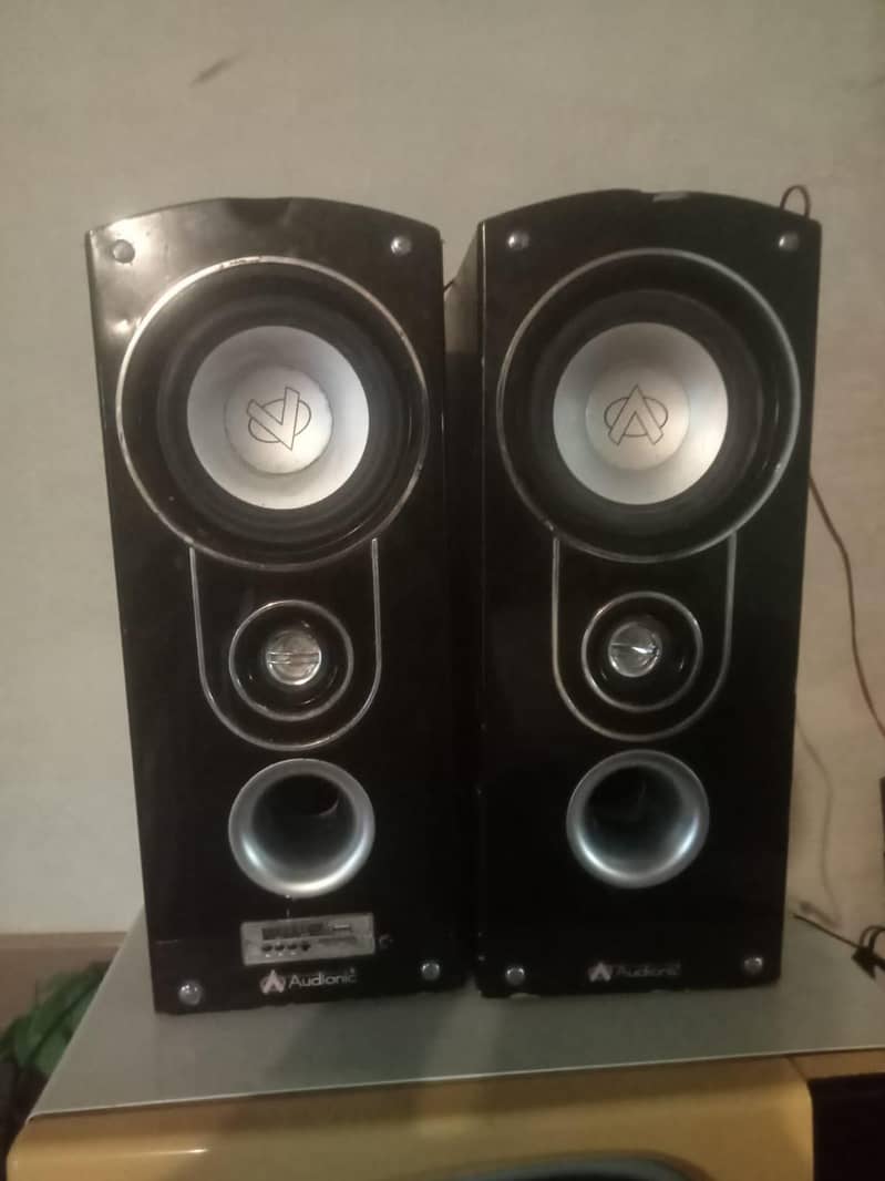 Audionic classic 5 plus 0