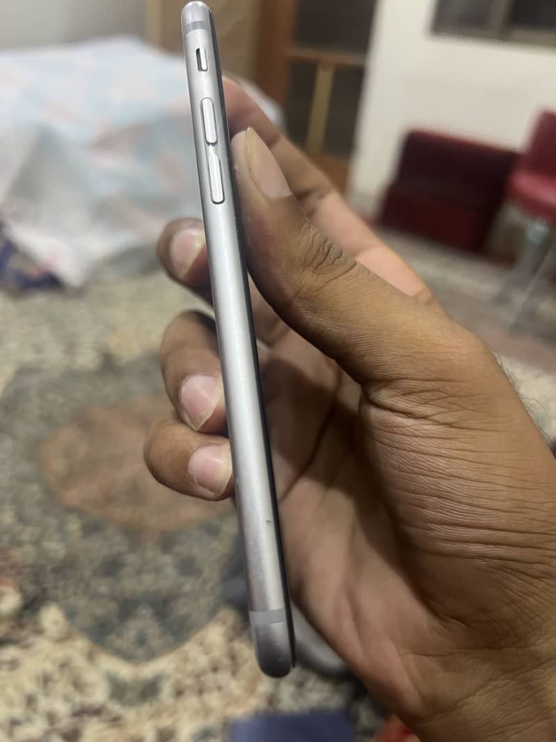Apple iPhone 6S 2