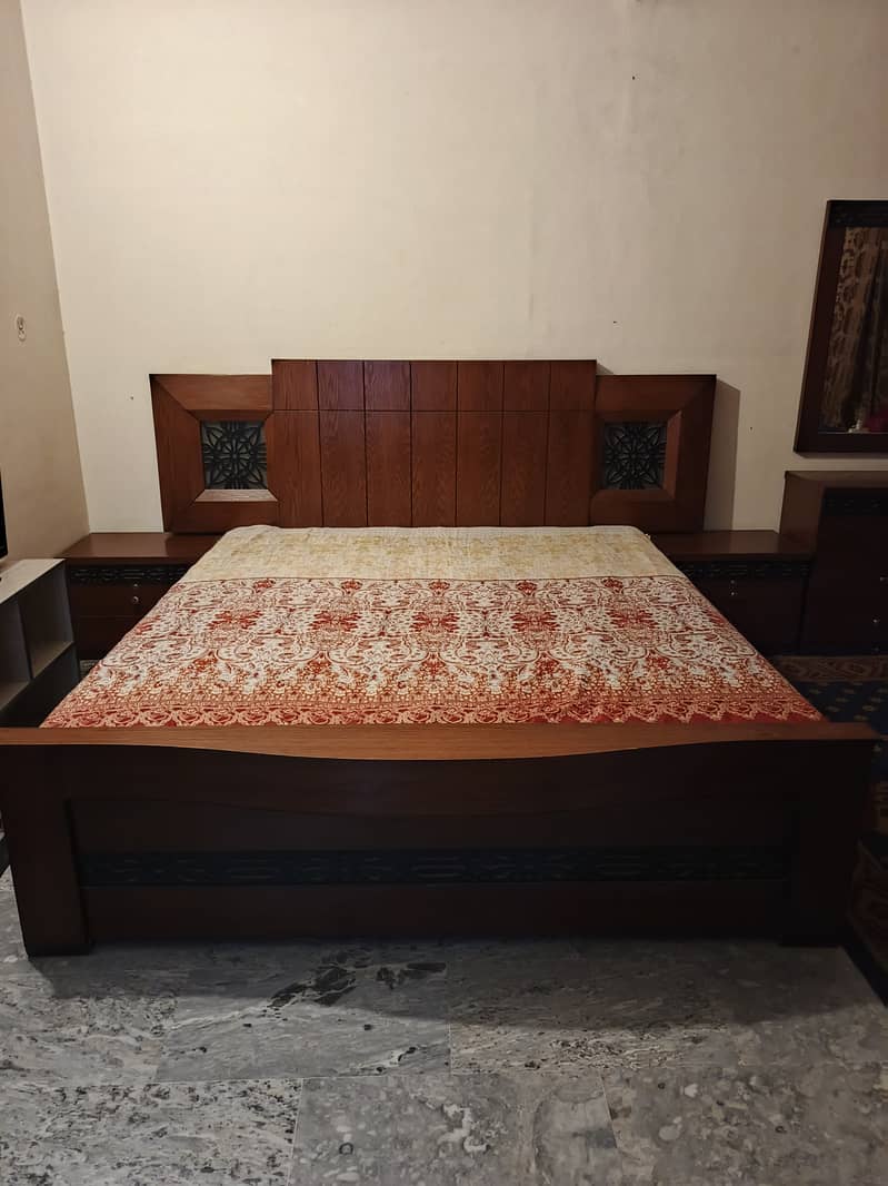 King bed 3