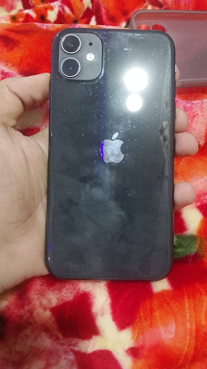 Apple iPhone 11 0