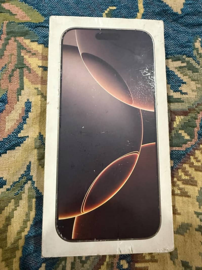 Apple iPhone 16 Pro Max 2