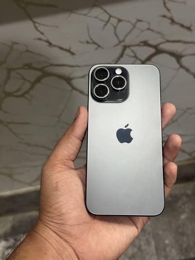 Apple iPhone 15 Pro Max
