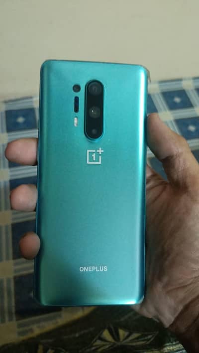 One Plus 8 Pro condition 10/9.5 officel approved with original charger