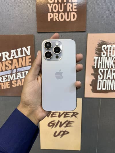 Apple iPhone 15 Pro