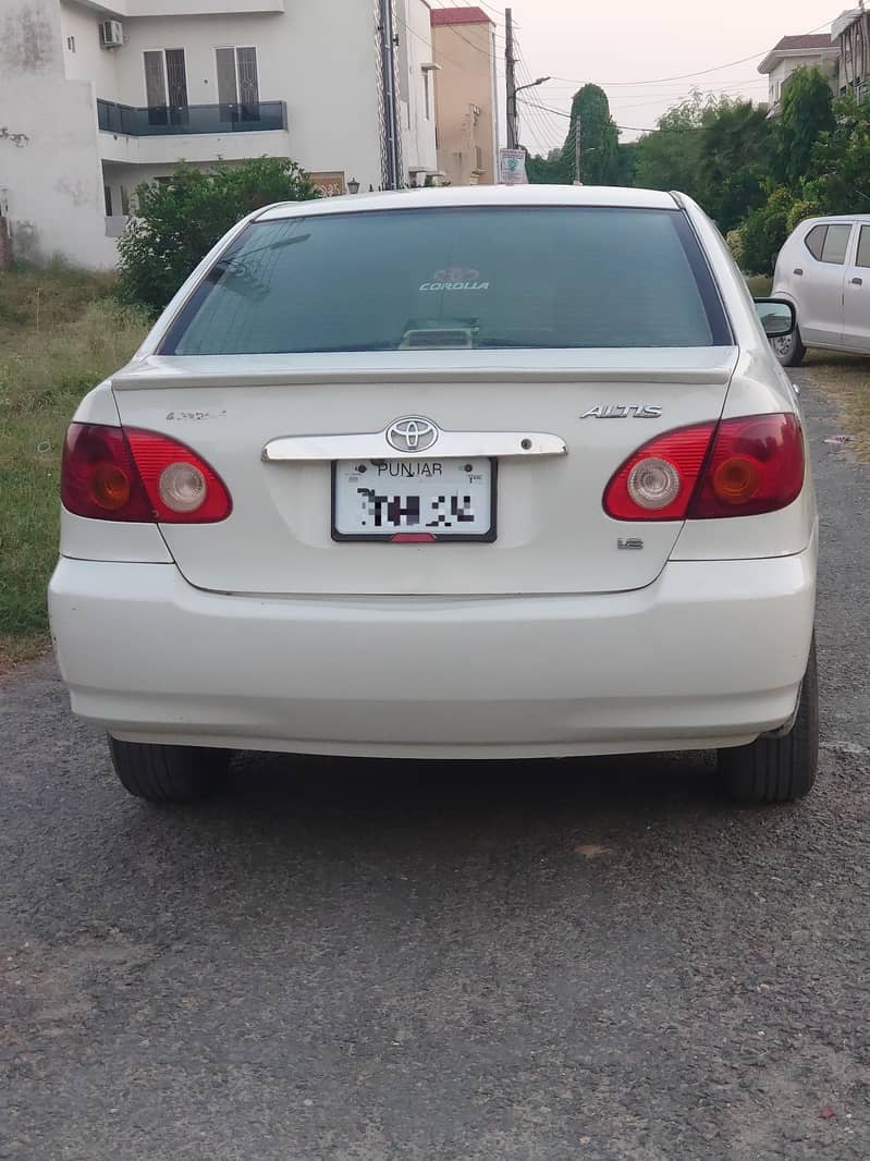 Toyota Corolla 2003 1