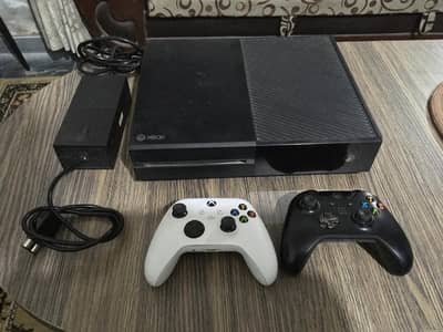 XBOX ONE 500 GB