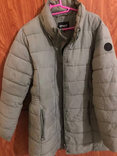 ladies branded puffer jacket
