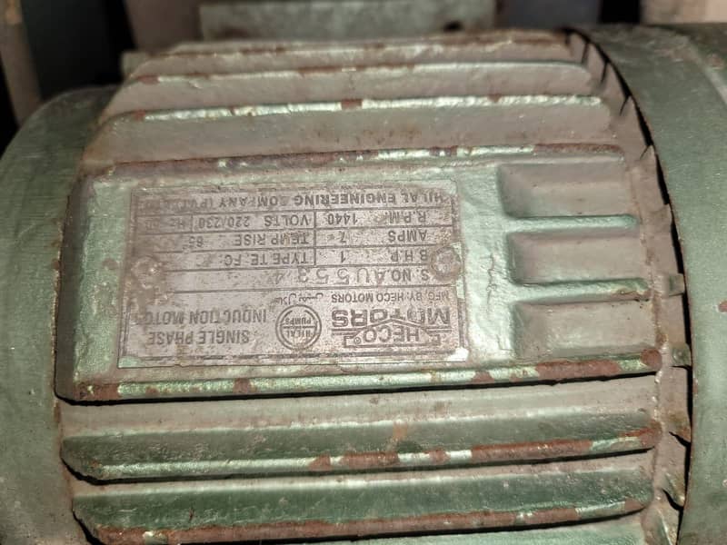 Air compressor single phase almost none used 2
