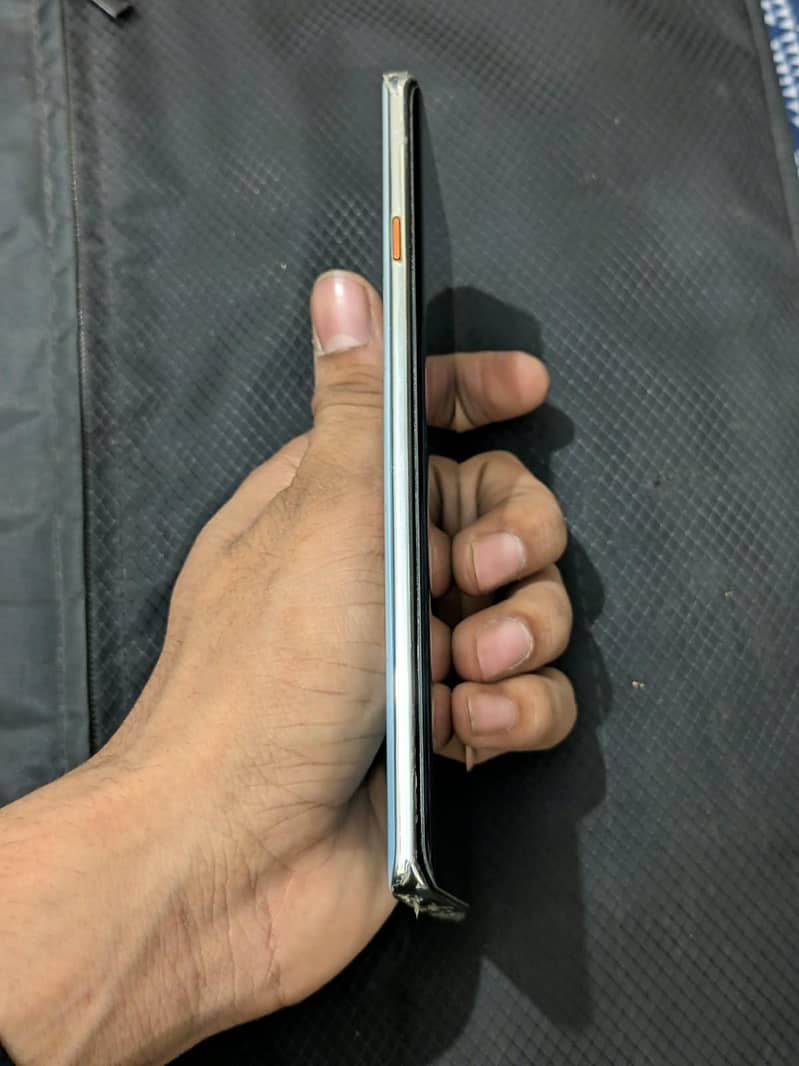 Tecno Camon 40 Pro 8/256GB 9