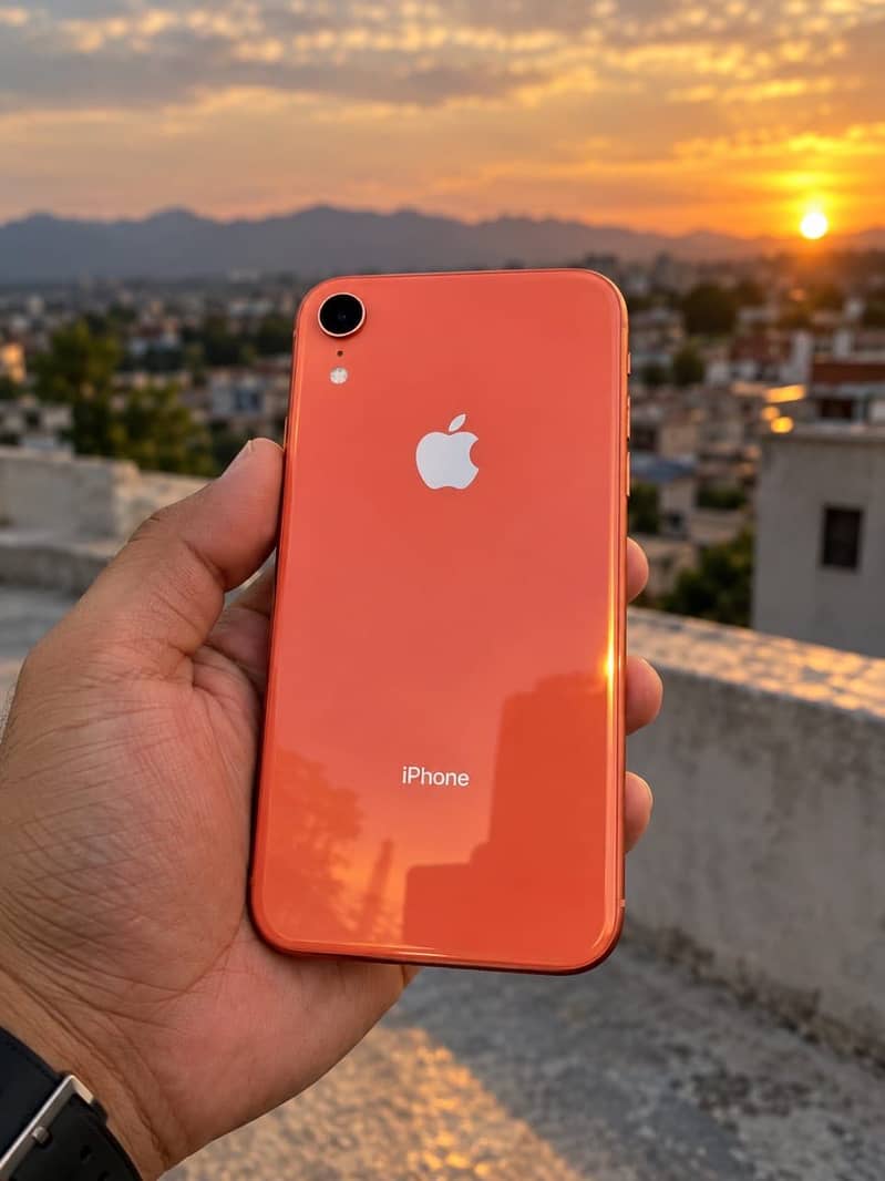 Apple iPhone XR 4
