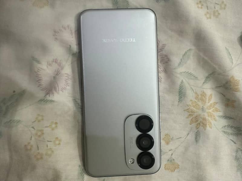 Tecno Spark 40 Pro Plus Lush condition 1