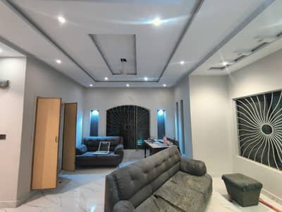 10 MARLA PORTION AVAILABLE FOR RENT IN ALLAMA IQBAL TOWN