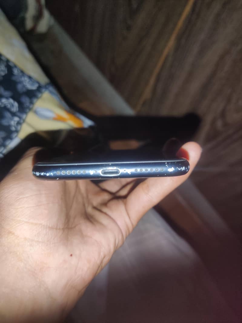 Apple iPhone XR 2