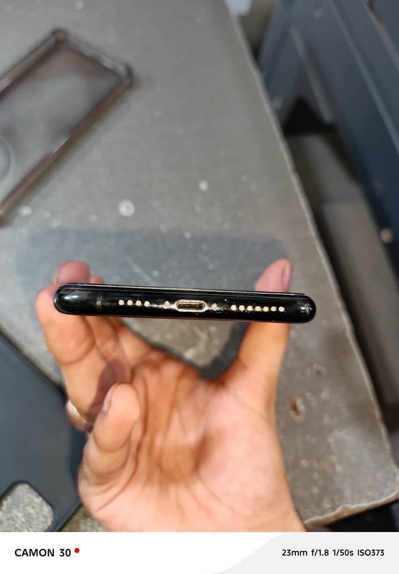 Apple iPhone 11 Pro Max 5