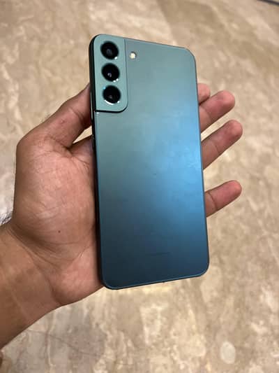 Samsung Mobile S22 Plus with box