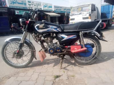 Honda 125 15/16 model