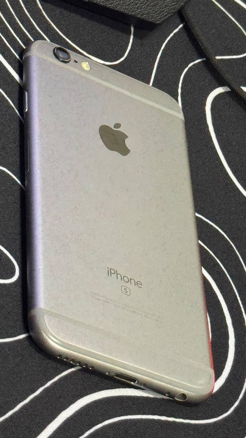 Apple iPhone 6S 5