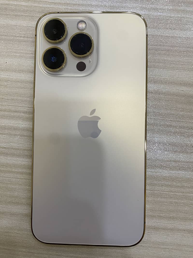 Apple iPhone 13 Pro 3