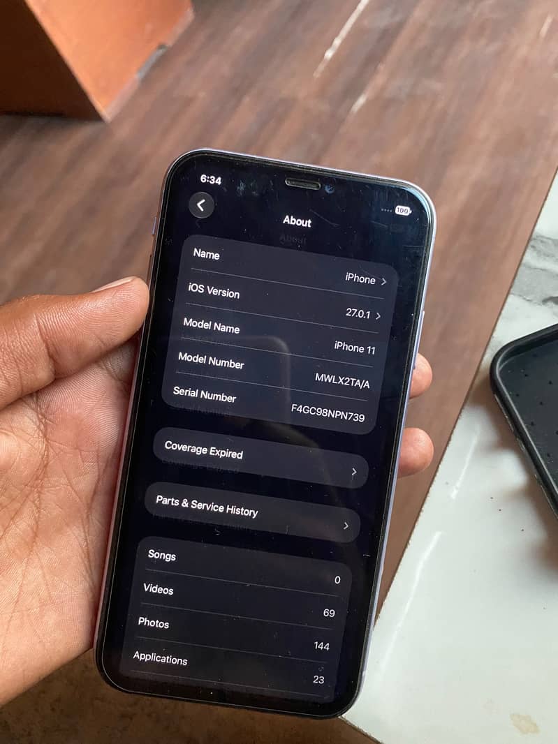 Apple iPhone 11 3